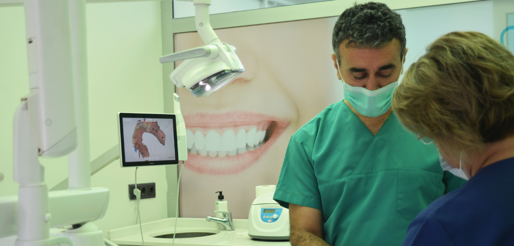 Elazığ Diş Kliniği Tercihinde Teknoloji Neden Önemli?